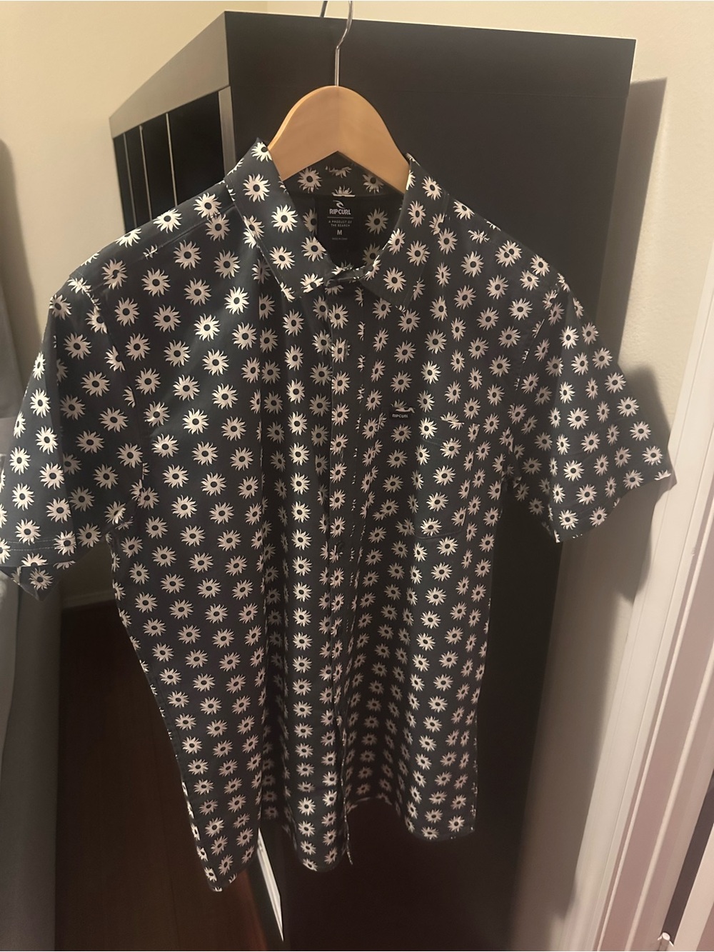 Rip Curl Navy Short-Sleeve Button-Up with White Floral Burst Print